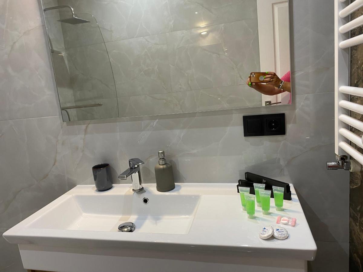 Apartament Lux Kisinyov Kültér fotó